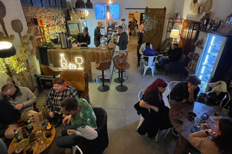 Pekedli bar & delikát