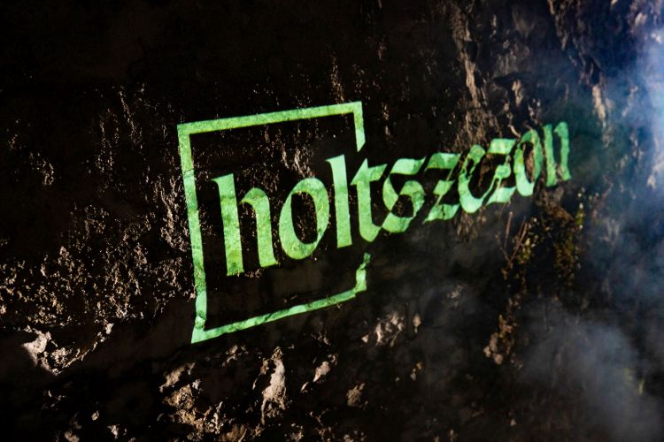 Holtszezon Irodalmi Fesztivál
