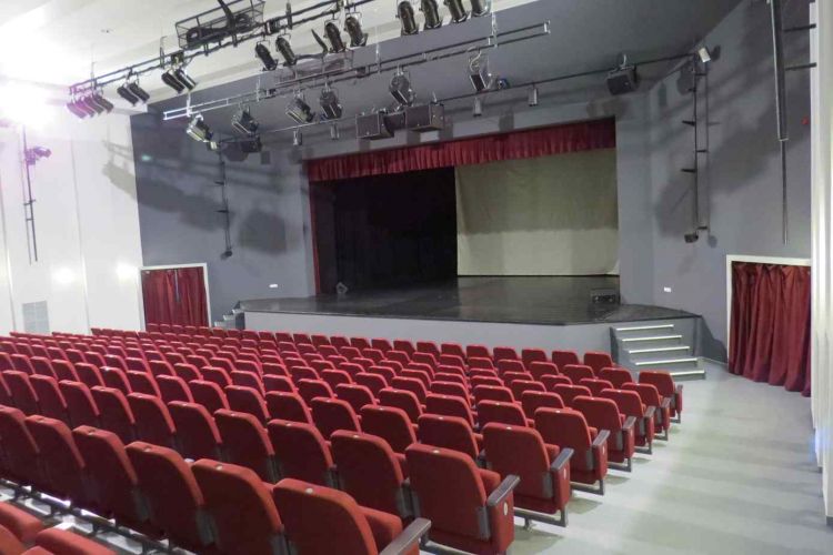 Agóra Veszprém Kulturális Központ