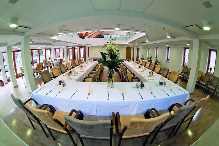 Gizella Hotel*** és Étterem rendezvényterem