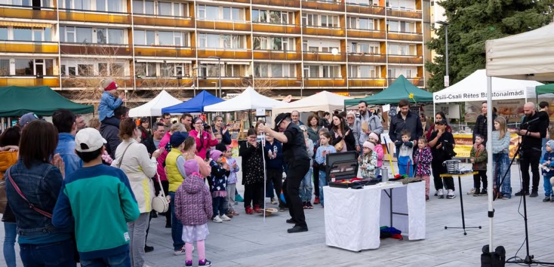 XIII. Veszprémi Kézműves IZÉ - Húsvéti forgatag