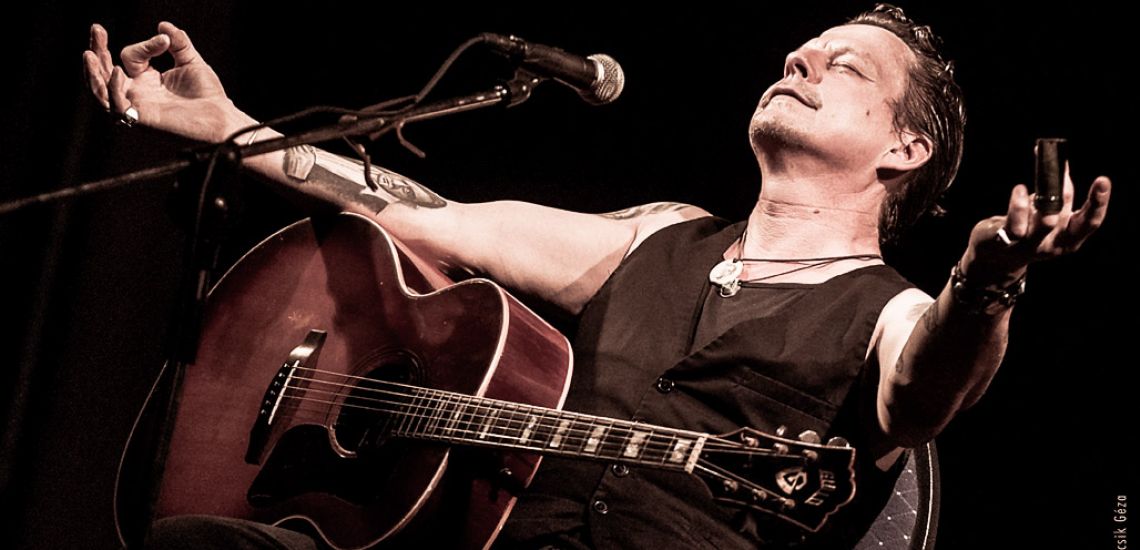 Ian Siegal is back in town