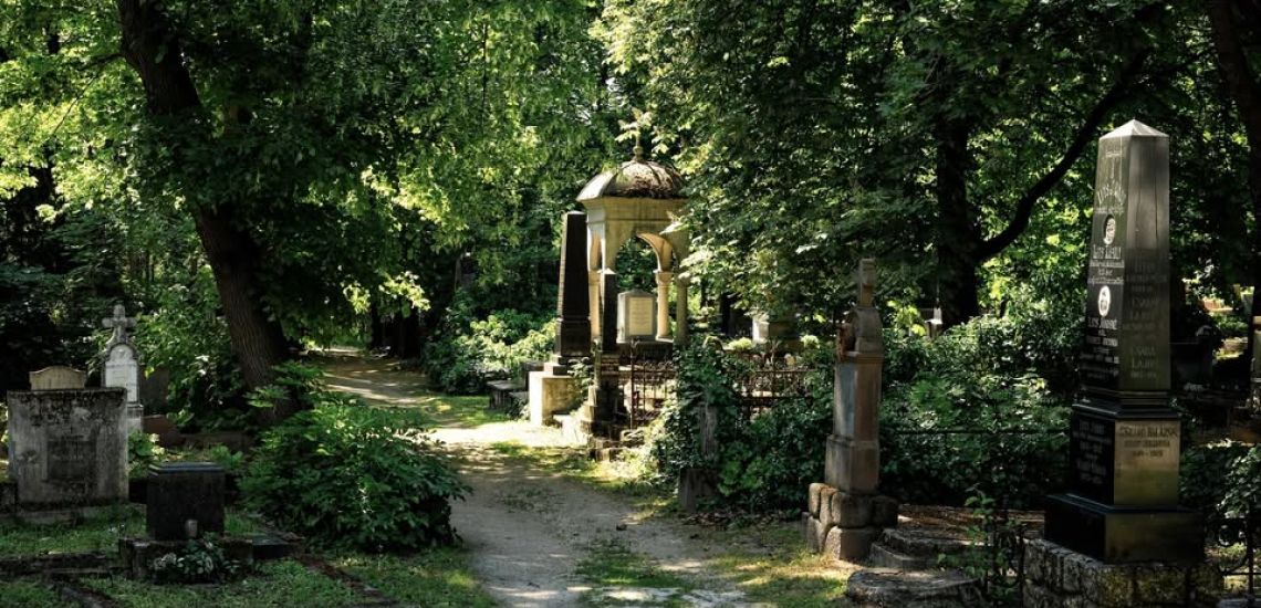 "Légy ott a kertben" / "Kövek a kertben" - tematikus temetőtúra