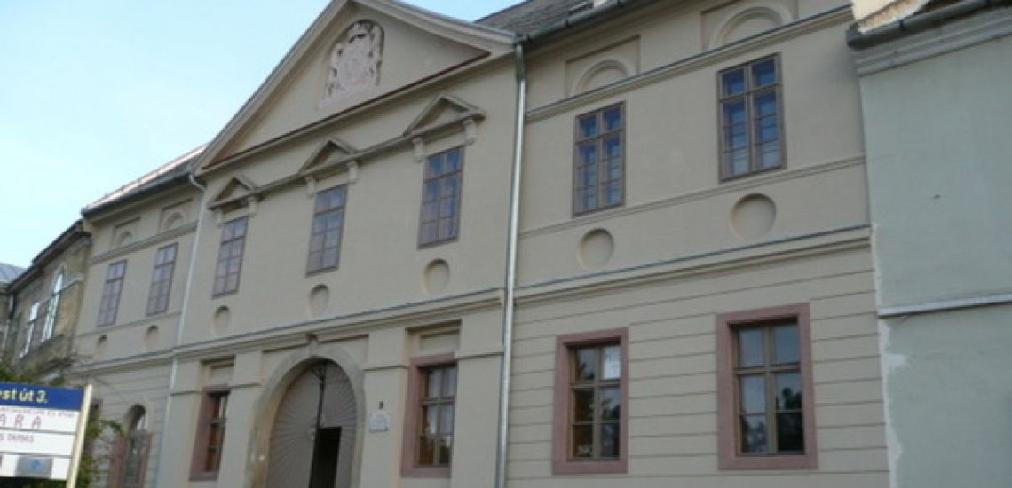 Vezetett séta a Rosos és a Balassa-kúria épületében / Kulturális Örökség Napjai 2022