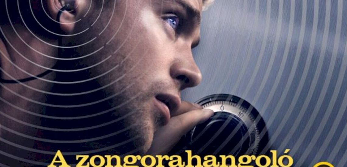 A zongorahangoló - filmvetítés