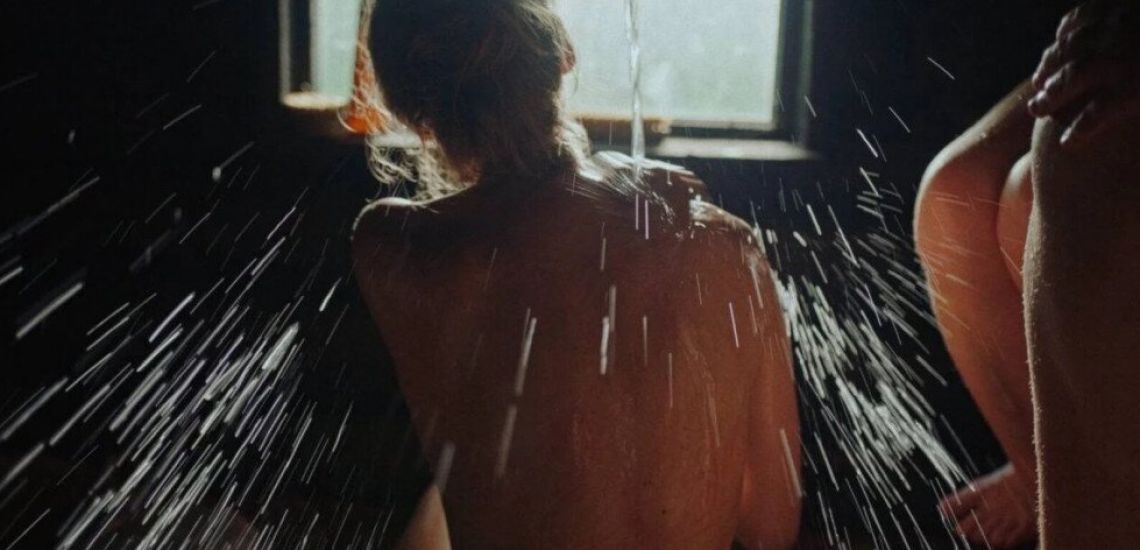 Smoke Sauna Sisterhood - filmvetítés 