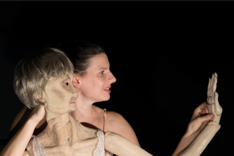 Alaine – Ideje a meghalásnak