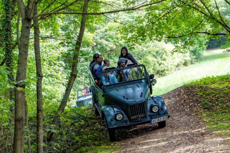 GAZ terepjárós kaland Veszprémben: Városi túra lenyűgöző kilátásokkal