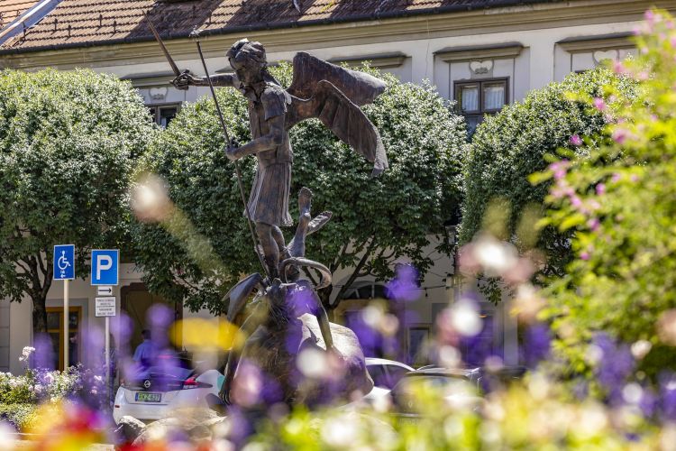 Szent Mihály-napi búcsú Érsekségi programjai