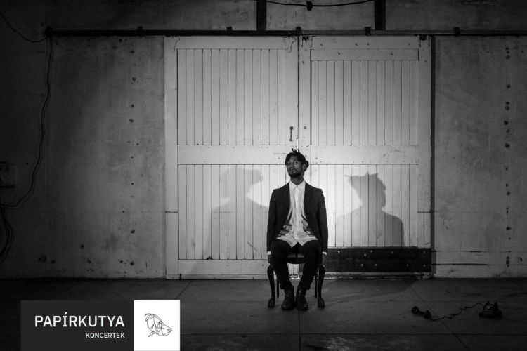 Papírkutya koncert - Manny Walters (ZA)