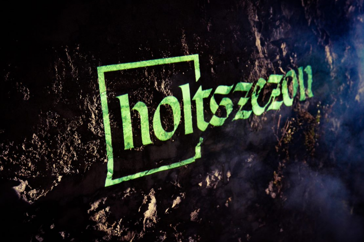 Barkóczi Noémi Dolgom volt lemezbemutató koncert / Holtszezon Kortárs Irodalmi Fesztivál