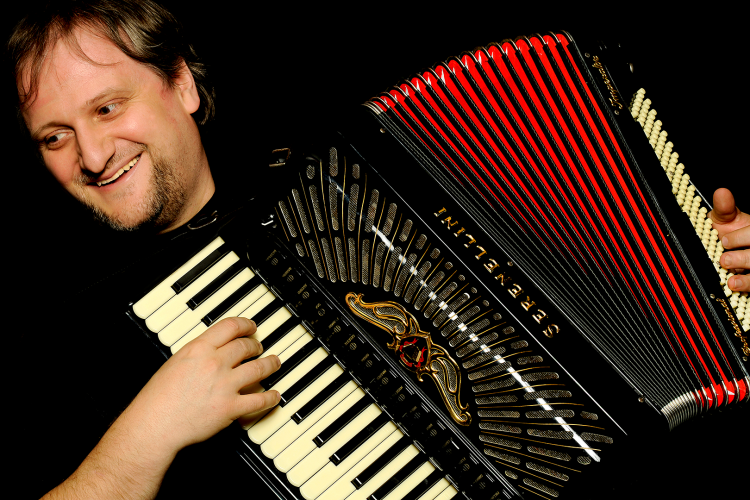 Orosz Zoltán & Barátai koncertje