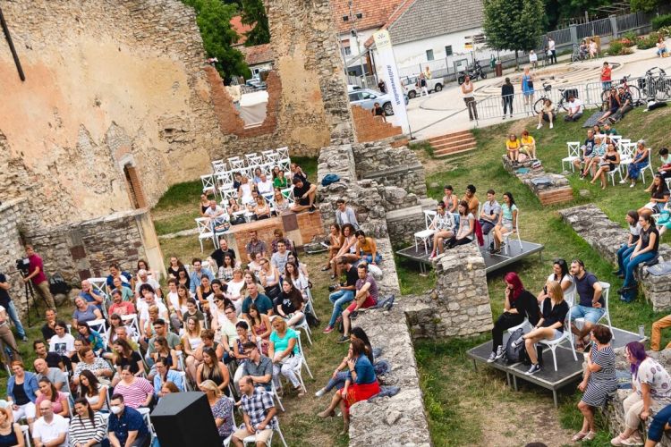 Pátkai Rozina - MINKA x Petőfi / Romkoncertek