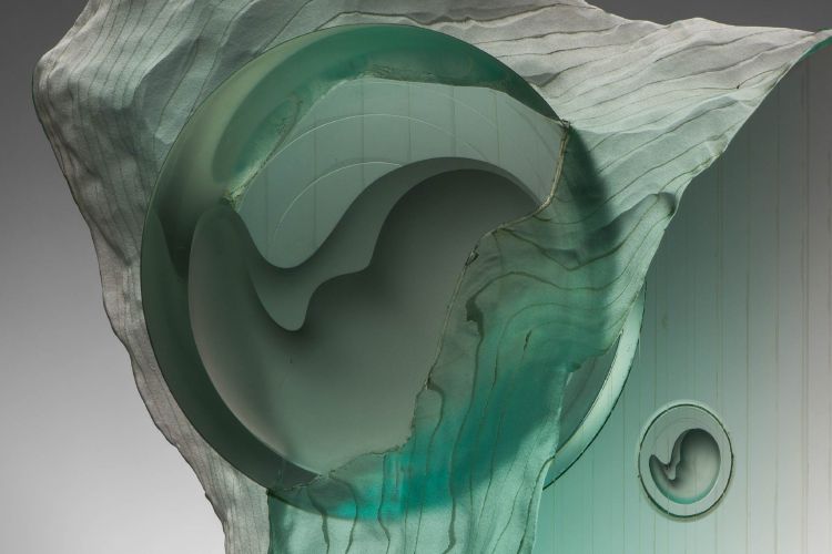 Az üveg alkímiája - Bohus Eszter tárlatvezetése