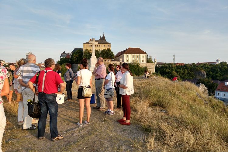 Nyáresti Veszprém Séta / Garantált Veszprém séta