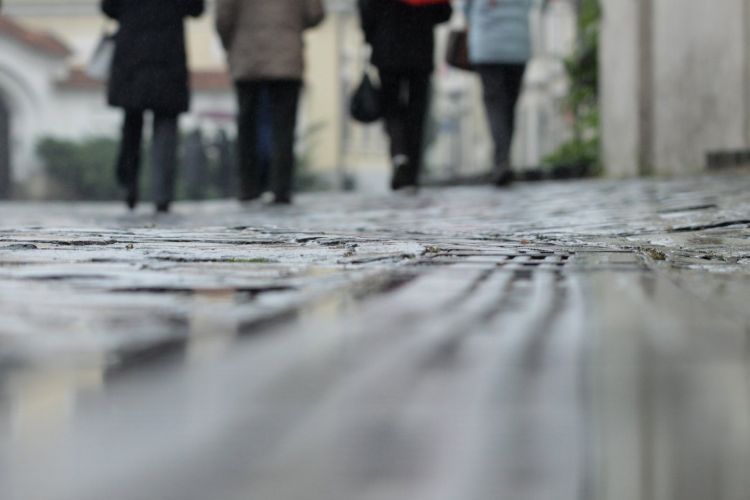 Bögre és Te-a Vár utcán – Dravecz-ház látogatással