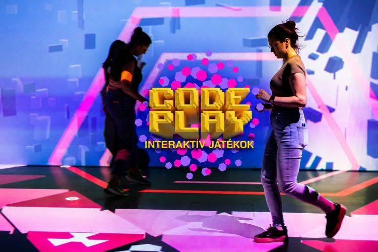 Code Play