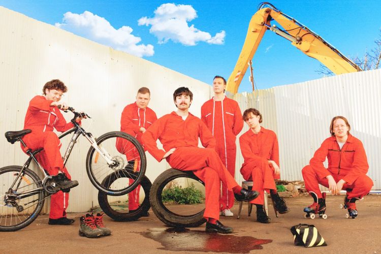 Carson Coma / Gyárkert