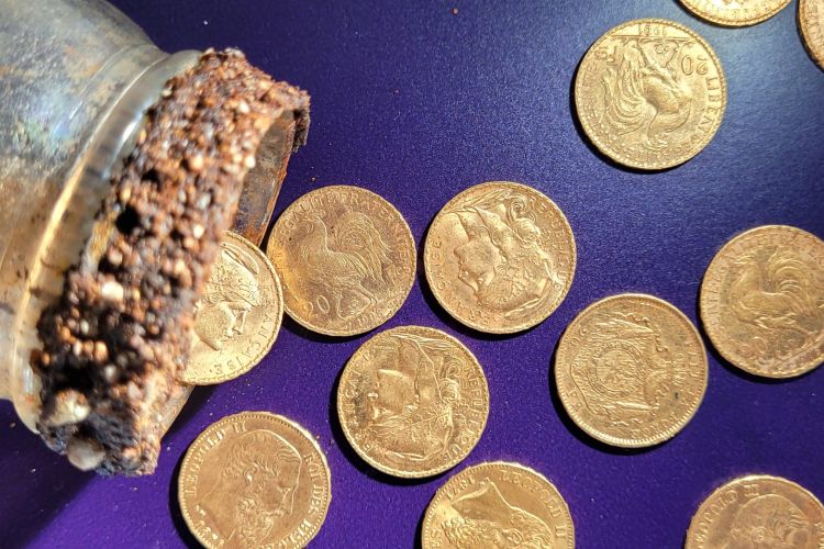 Régészeti kiállítás – A vár mélyének titkai