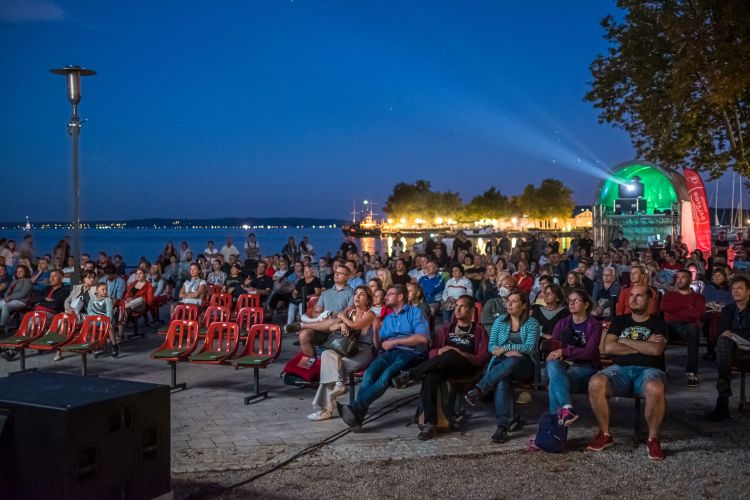 Új időpontban a veszprémi filmes fesztivál: visszatér a Filmpiknik