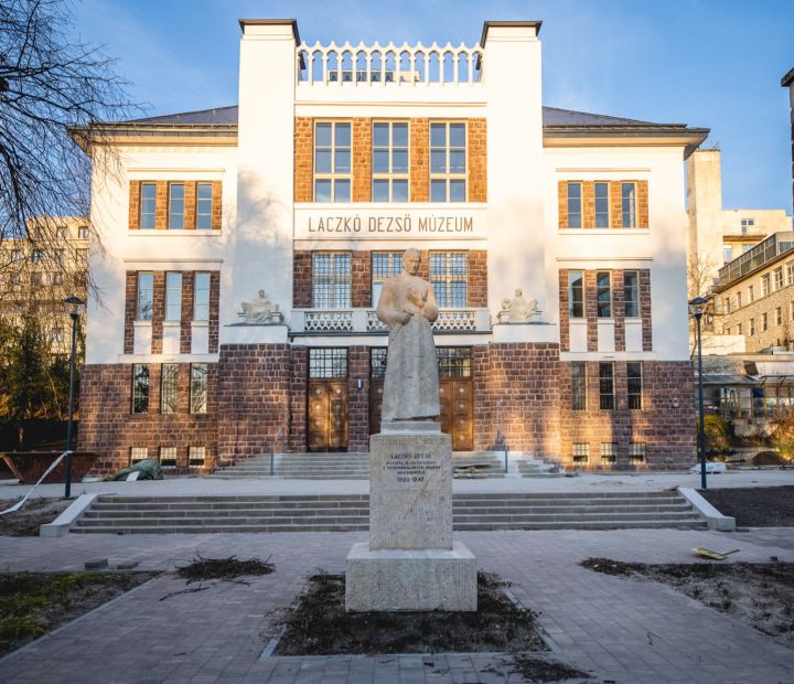 Múzeumok & Galériák