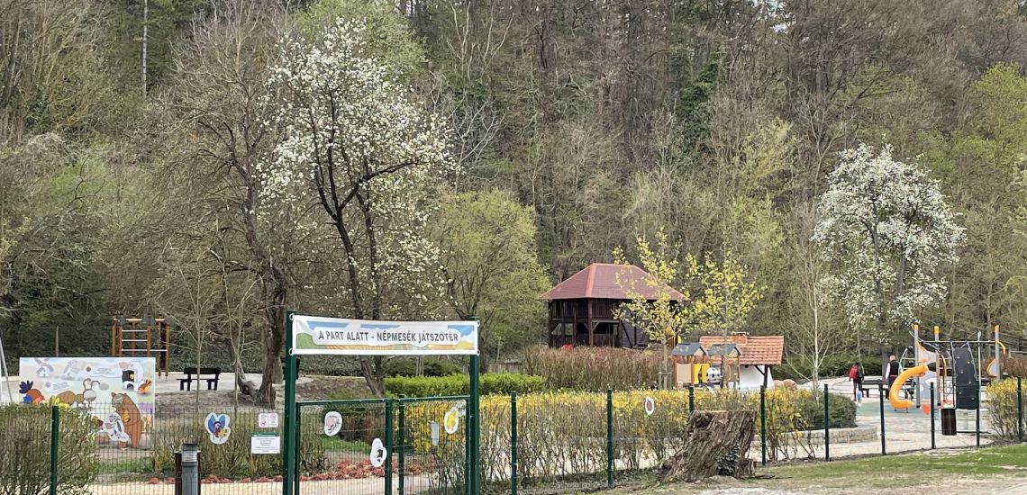 Ungarische Volksmärchen Spielplatz