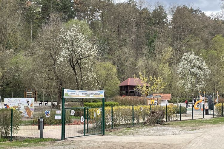 Magyar népmesék játszótér