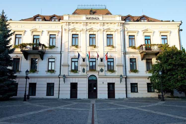 Városháza kívülről