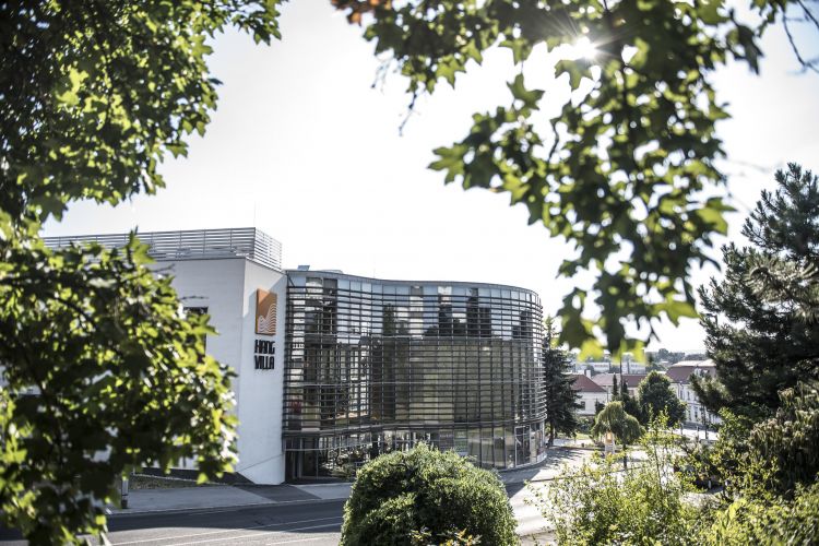 HANGVILLA Multifunkcionális Közösségi Tér